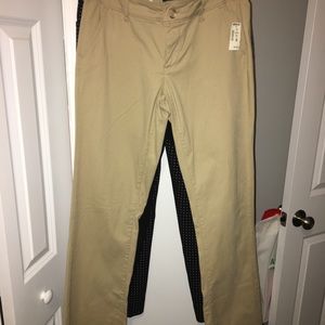 khaki pants